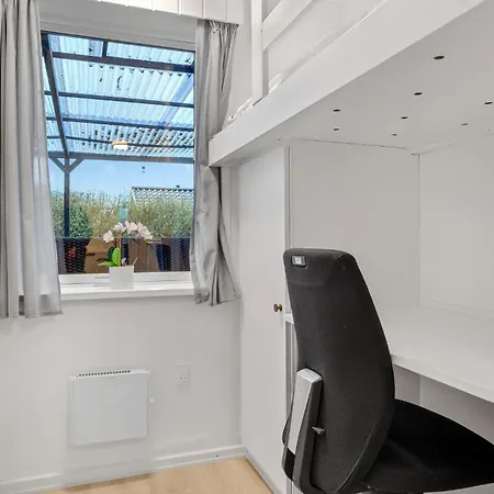 4 Bedroom Lovely In * Hejls
